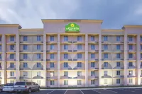 La Quinta Inn & Suites by Wyndham Indianapolis South Các khách sạn ở 