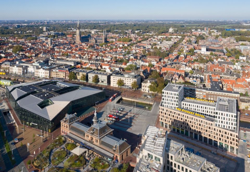 The Social Hub Delft - Valoraciones de hotel de 3 estrellas en Delft
