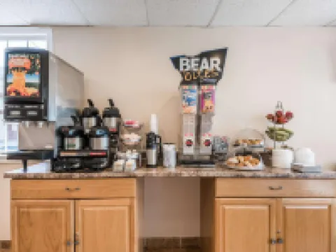 Travelodge by Wyndham Hershey Hotels in Hershey