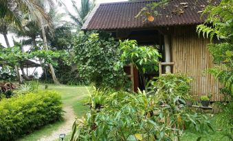 White Beach Front and Cottages