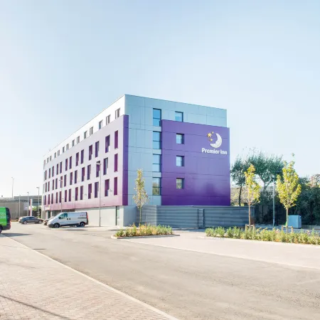Premier Inn London Edmonton Отели рядом с достопримечательностью «Тоттенхэм»