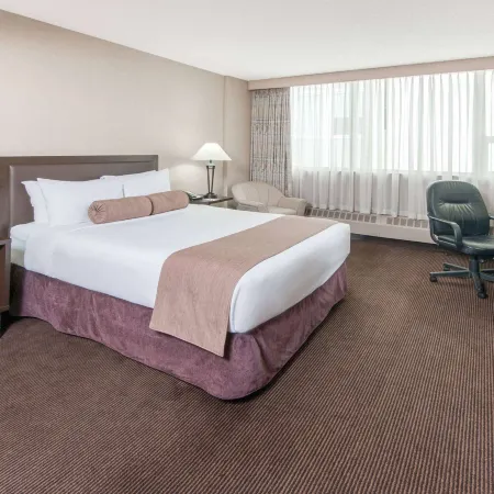 Ramada Plaza by Wyndham Calgary Downtown