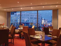 The Dragon Hotel Hotels in Castle