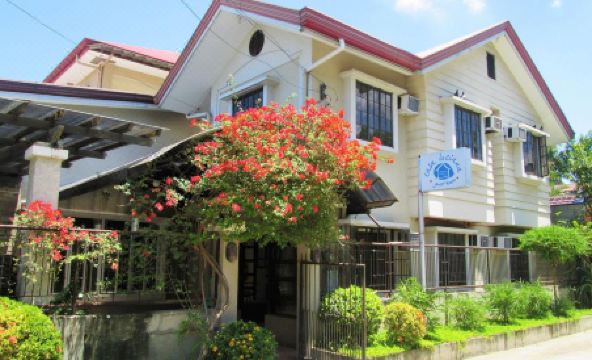 Casa Luciana Guest House - Housity