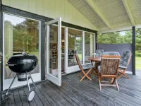 "Svantepolk" - 1.1km from the Sea Hotels in Rodhus