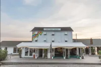 The Surf Lodge Hotels near Ditch Plains Beach