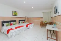 RedDoorz Syariah @ Mojosari Hotel di Krian