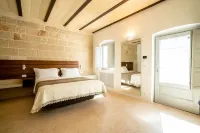 Donna Domenica Boutique Suites Hôtels à proximité de : Centro Storico di Polignano a Mare