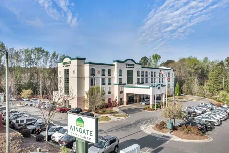 Wingate by Wyndham State Arena Raleigh/Cary Отели в г. Мередит