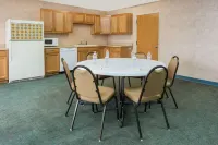 Days Inn by Wyndham Osage Beach Lake of the Ozarks