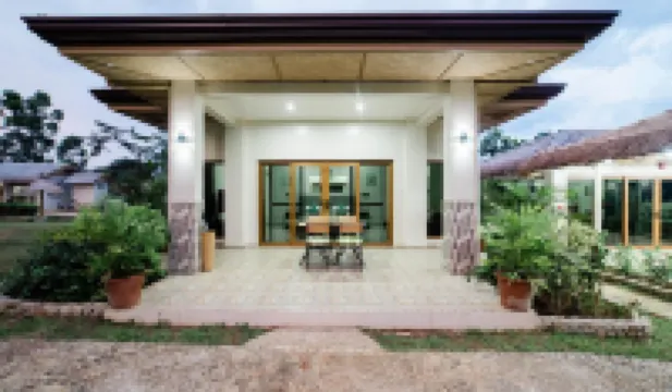 Denika's Suites Hotels in 