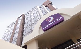 Premier Inn Sunbury (Kempton Park)