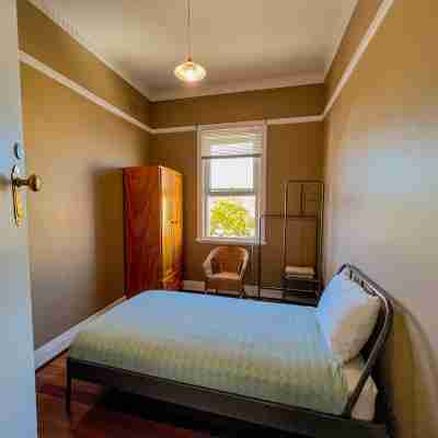 Commercial Hotel Bega Rooms