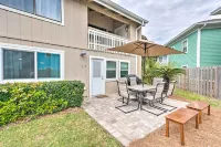 Sunny Destin Condo w/ Pool & Beach Access! - Condos