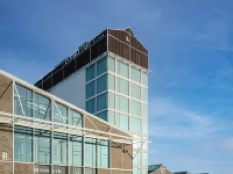 โรงแรมดับเบิลทรีบายฮิลตัน อัมสเตอร์ดัม NDSM วอร์ฟ โรงแรมในอัมสเตอร์ดัม