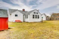 2 Mi to Beach Walkable Coastal Gem in Hyannis!