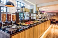 シティクラス ホテル レジデンス アム ドム - 朝食