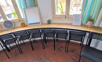 Bee Hostel Paphos