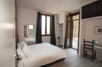 Hotel Ca' di Gali فنادق في Tole