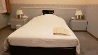 Business Hotel la Firenze Hotels in Soka