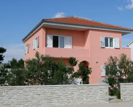 Maslina Hotels in Srima