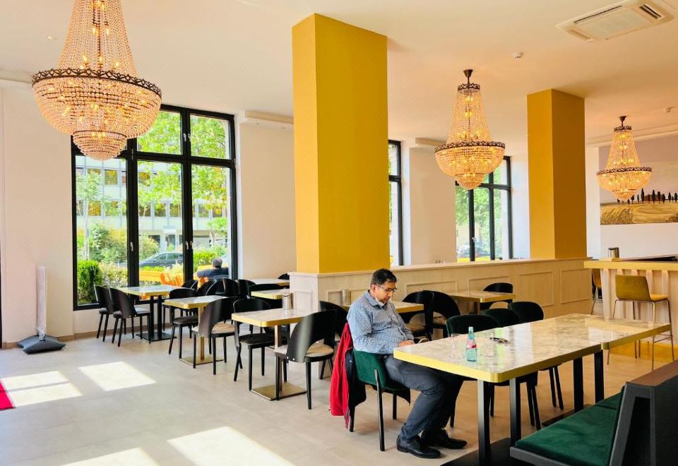 엔하우 프랑크푸르트