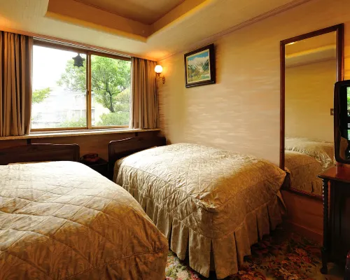 Chikumanoyu Shigenoya Hotels in Chikuma