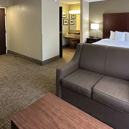 Charlotte Suites by IHG