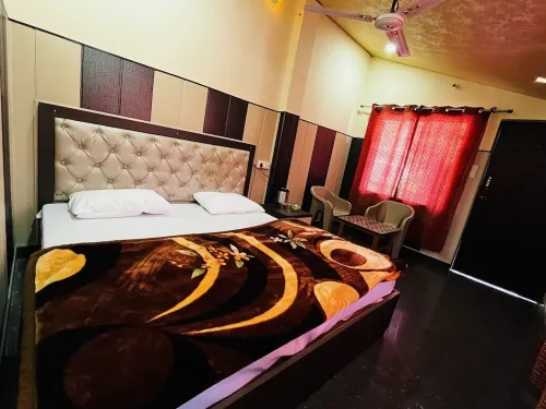 The Palm Resort فنادق في Shivpuri