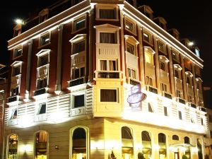 Golden Horn Hotel