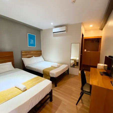 Aliria Bed and Breakfast Отели рядом с достопримечательностью «Бохол Кволити Молл»