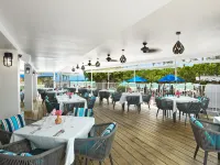 Coconut Court Beach Hotel - servizio colazione