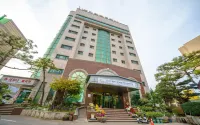 Yeongju Punggi Tourist Hotel