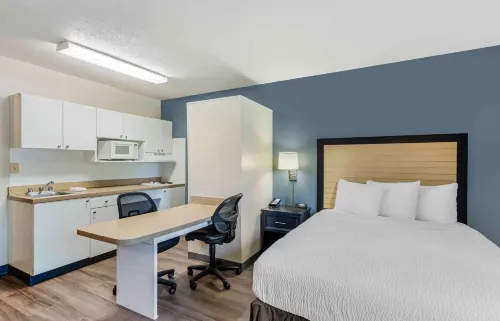 Extended Stay America Select Suites - Chicago - Rolling Meadows