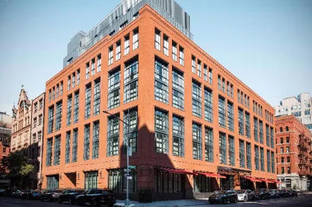 Hotel Barrière Fouquet's New York Отели рядом с достопримечательностью «Август Уилсон»