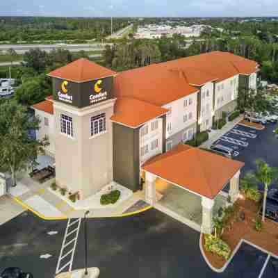 Comfort Inn & Suites Port Charlotte-Punta Gorda Hotel Exterior