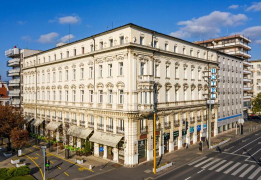 다뉴뷰 호텔 라바 썸네일