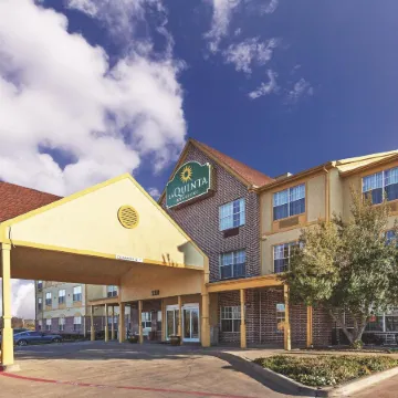 La Quinta Inn & Suites by Wyndham Dallas Mesquite
