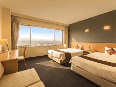 Tresta Shirayama Hotels near Niji no Taki Waterfall