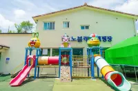 Cheolwon Noblesse Glamping Caravan