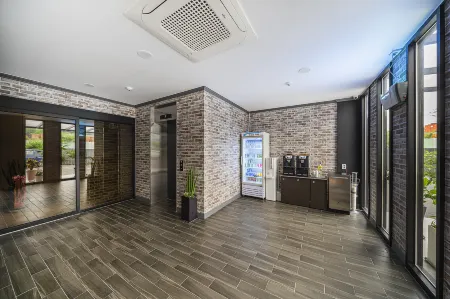 Patio Hotel & Monster Village