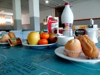 Residencia Albergue Jaca Hotels in Jaca