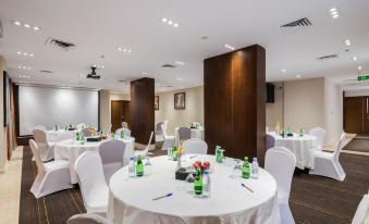 Tulip Plaza Hotel
