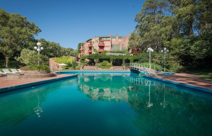 Hotel DEL Bosque