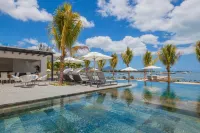 Latitude by Horizon Holidays - Condos