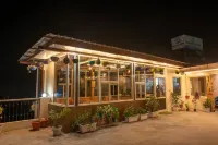Shining Hills by Lawrence Hotels