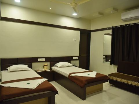 V Executive Hotel,Shivani