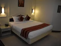 Hotel Rang Sharda Hotels near Mātunga