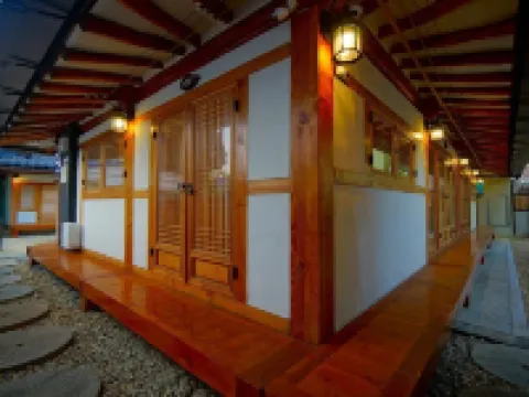 Jeonju Hanok Midam Hôtels à : Jeonju