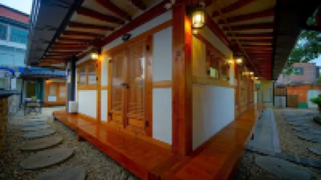 Jeonju Hanok Midam Hotel di Jeonju